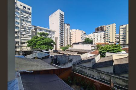 Apartamento à venda com 50m², 1 quarto e 1 vaga