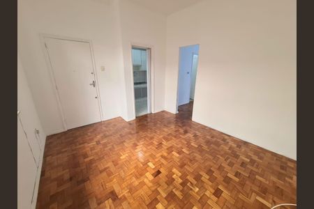 Apartamento à venda com 38m², 1 quarto e sem vaga