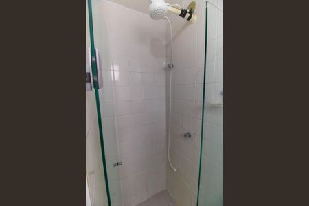 Apartamento para alugar com 78m², 2 quartos e 1 vaga Apartamento para alugar com 78m², 2 quartos e 1 vagaBanheiro da Suíte