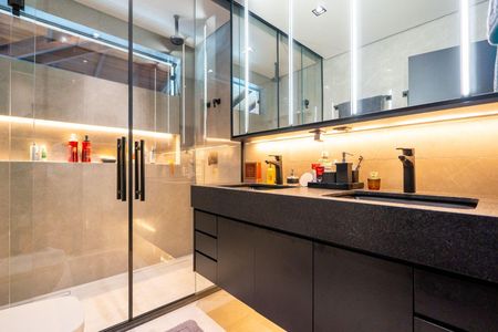 Casa à venda com 6 quartos, 1066m² em Planalto Paulista, São Paulo