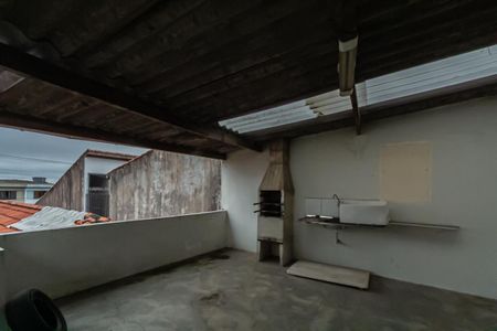 Casa à venda com 120m², 2 quartos e 3 vagas Casa à venda com 120m², 2 quartos e 3 vagasChurrasqueira