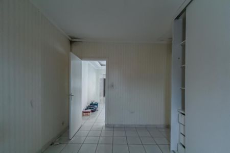 Casa à venda com 120m², 2 quartos e 3 vagas Casa à venda com 120m², 2 quartos e 3 vagasQuarto