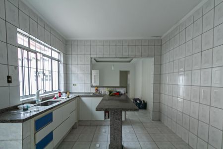 Casa à venda com 120m², 2 quartos e 3 vagas Casa à venda com 120m², 2 quartos e 3 vagasCozinha