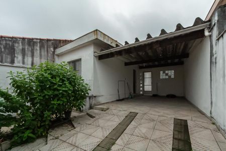 Casa à venda com 120m², 2 quartos e 3 vagas Casa à venda com 120m², 2 quartos e 3 vagasGaragem