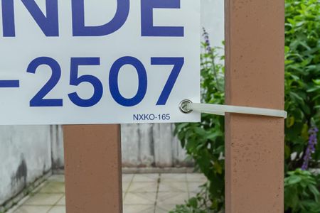 Casa à venda com 120m², 2 quartos e 3 vagas Casa à venda com 120m², 2 quartos e 3 vagasPlaca NXKO-165