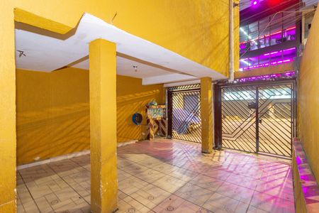 Casa à venda com 250m², 2 quartos e 2 vagasGaragem