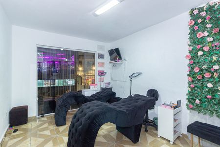 Casa à venda com 250m², 2 quartos e 2 vagasSalão