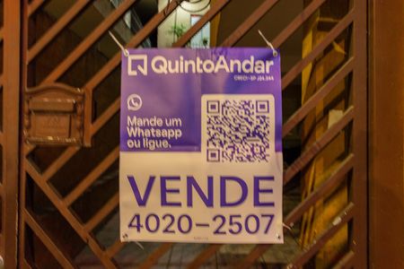 Casa à venda com 250m², 2 quartos e 2 vagasPlaca Instalada ACBY-113 / 29-05