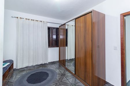 Casa à venda com 250m², 2 quartos e 2 vagasQuarto 1