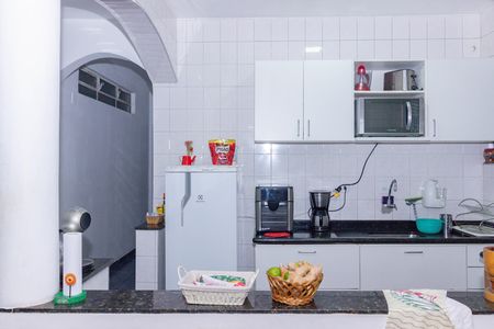 Casa à venda com 250m², 2 quartos e 2 vagasCozinha