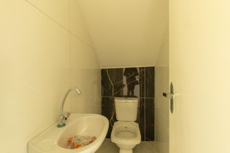 Casa à venda com 84m², 2 quartos e 2 vagas Casa à venda com 84m², 2 quartos e 2 vagasLavabo
