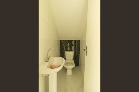 Casa à venda com 84m², 2 quartos e 2 vagas Casa à venda com 84m², 2 quartos e 2 vagasLavabo