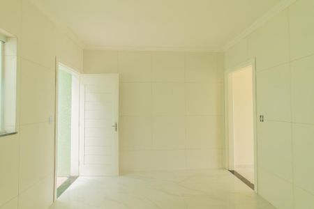 Casa à venda com 84m², 2 quartos e 2 vagas Casa à venda com 84m², 2 quartos e 2 vagasCozinha
