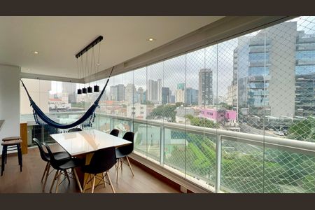 Apartamento para alugar com 89m², 2 quartos e 2 vagas Apartamento para alugar com 89m², 2 quartos e 2 vagasVaranda