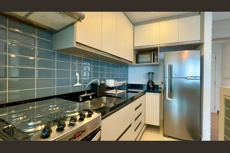 Apartamento para alugar com 89m², 2 quartos e 2 vagas Apartamento para alugar com 89m², 2 quartos e 2 vagasÁrea comum - Piscina