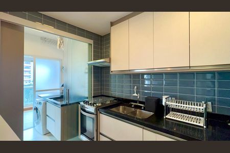 Apartamento para alugar com 89m², 2 quartos e 2 vagas Apartamento para alugar com 89m², 2 quartos e 2 vagasCozinha