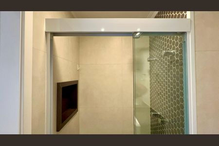 Apartamento para alugar com 89m², 2 quartos e 2 vagas Apartamento para alugar com 89m², 2 quartos e 2 vagasBanheiro