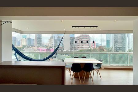 Apartamento para alugar com 89m², 2 quartos e 2 vagas Apartamento para alugar com 89m², 2 quartos e 2 vagasVaranda
