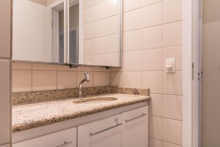 Apartamento para alugar com 80m², 3 quartos e 2 vagas Apartamento para alugar com 80m², 3 quartos e 2 vagasBanheiro Social