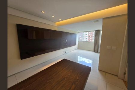 Sala de apartamento para alugar com 2 quartos, 80m² em Vila Paris, Belo Horizonte