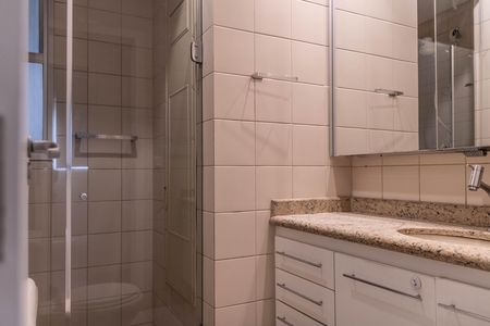 Apartamento para alugar com 80m², 3 quartos e 2 vagas Apartamento para alugar com 80m², 3 quartos e 2 vagasBanheiro Social