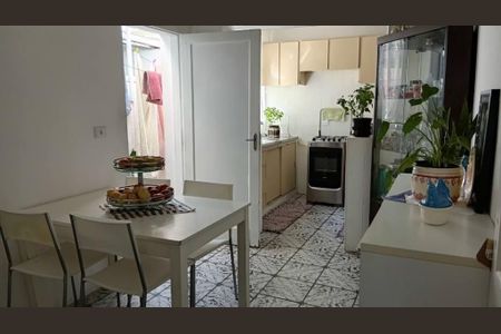 Casa à venda com 52m², 3 quartos e sem vagaFoto 05