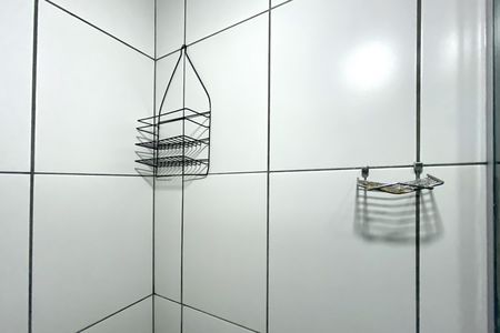 Banheiro de casa para alugar com 1 quarto, 30m² em Sagrada Família, Belo Horizonte