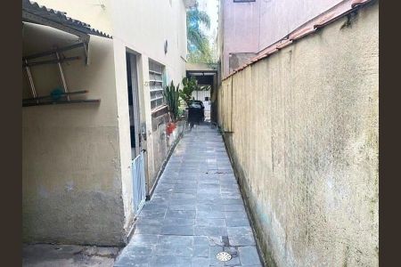 Casa à venda com 125m², 4 quartos e 2 vagas Casa à venda com 125m², 4 quartos e 2 vagasÁrea externa