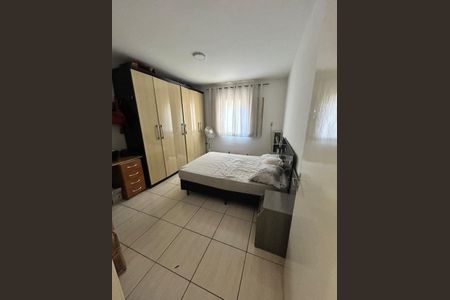 Quarto  de casa à venda com 4 quartos, 125m² em Jardim Santa Maria, São Paulo