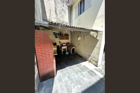 Casa à venda com 125m², 4 quartos e 2 vagas Casa à venda com 125m², 4 quartos e 2 vagasÁrea externa