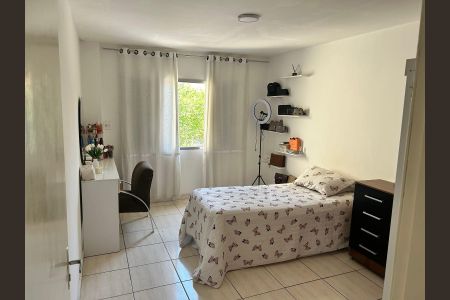 Quarto de casa à venda com 4 quartos, 125m² em Jardim Santa Maria, São Paulo