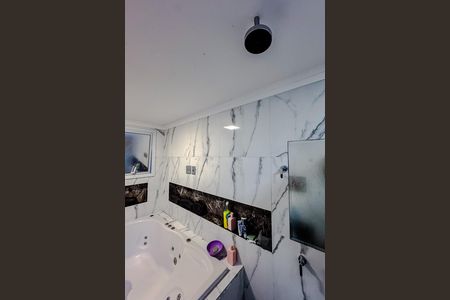 Casa à venda com 340m², 3 quartos e 3 vagas Casa à venda com 340m², 3 quartos e 3 vagasBanheiro da Suíte