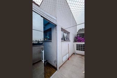 Casa à venda com 340m², 3 quartos e 3 vagas Casa à venda com 340m², 3 quartos e 3 vagasÁrea externa