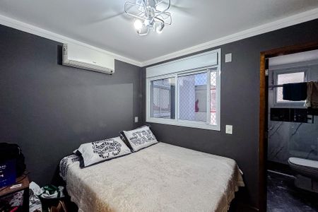 Casa à venda com 340m², 3 quartos e 3 vagas Casa à venda com 340m², 3 quartos e 3 vagasQuarto 1 - Suíte