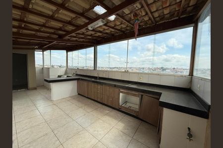 Apartamento à venda com 110m², 2 quartos e 2 vagas Apartamento à venda com 110m², 2 quartos e 2 vagasCobertura