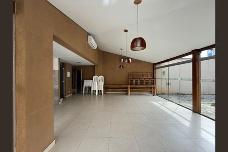 Apartamento à venda com 110m², 2 quartos e 2 vagas Apartamento à venda com 110m², 2 quartos e 2 vagasÁrea de lazer