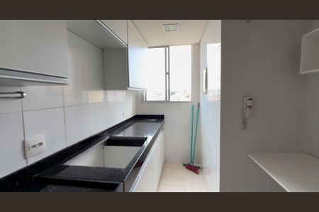 Apartamento à venda com 110m², 2 quartos e 2 vagas Apartamento à venda com 110m², 2 quartos e 2 vagasCozinha