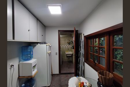 Casa à venda com 267m², 3 quartos e 5 vagas Casa à venda com 267m², 3 quartos e 5 vagasQuarto de Serviço