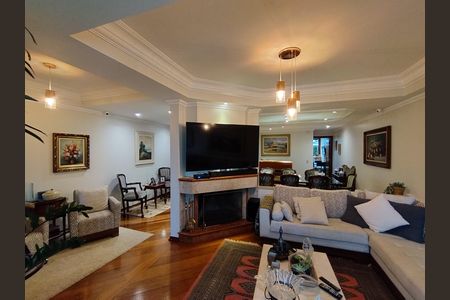 Casa à venda com 267m², 3 quartos e 5 vagas Casa à venda com 267m², 3 quartos e 5 vagasSala