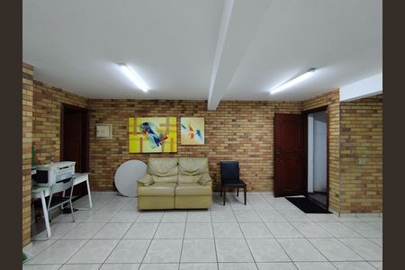 Casa à venda com 267m², 3 quartos e 5 vagas Casa à venda com 267m², 3 quartos e 5 vagasGaragem