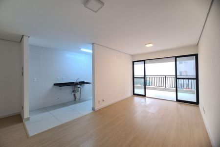 Apartamento à venda com 67m², 2 quartos e 1 vaga Apartamento à venda com 67m², 2 quartos e 1 vagaSala