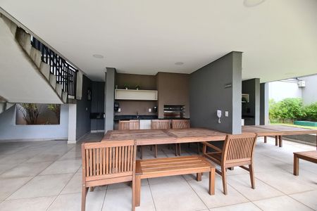 Apartamento à venda com 67m², 2 quartos e 1 vaga Apartamento à venda com 67m², 2 quartos e 1 vagaÁrea comum - Churrasqueira