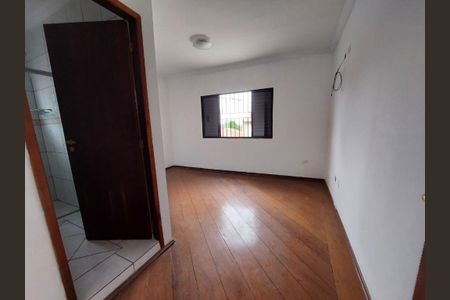Foto 12 de casa à venda com 4 quartos, 176m² em Parque Ipe, São Paulo