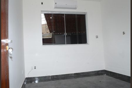 Quarto 2 de casa para alugar com 2 quartos, 90m² em Dom Silverio, Belo Horizonte