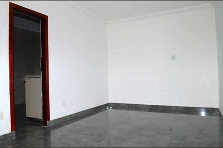 Sala de casa para alugar com 2 quartos, 90m² em Dom Silverio, Belo Horizonte