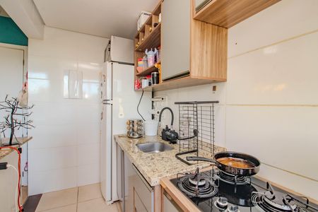 Apartamento à venda com 44m², 2 quartos e 1 vaga Apartamento à venda com 44m², 2 quartos e 1 vagaCozinha e Área de Serviço