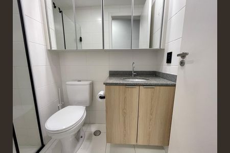 Apartamento para alugar com 44m², 2 quartos e 1 vaga Apartamento para alugar com 44m², 2 quartos e 1 vagaBanheiro