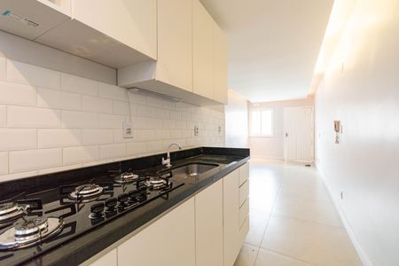 Casa de condomínio para alugar com 70m², 3 quartos e 2 vagas
