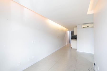 Casa de condomínio para alugar com 70m², 3 quartos e 2 vagas