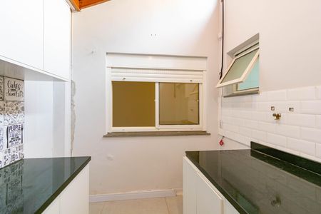 Casa de condomínio para alugar com 70m², 3 quartos e 2 vagas